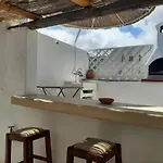 Σπίτι διακοπών Traditional House By The Αγία Θεοδότη
