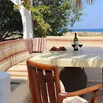 Traditional House By The Αγία Θεοδότη