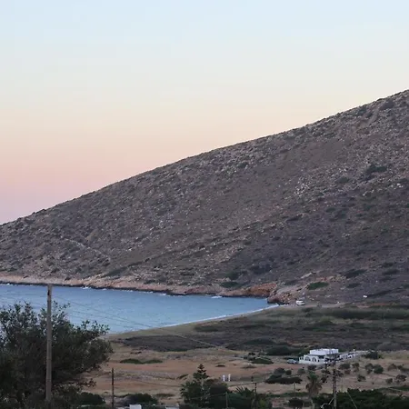 Traditional House By The Casa de Férias Agia Theodoti
