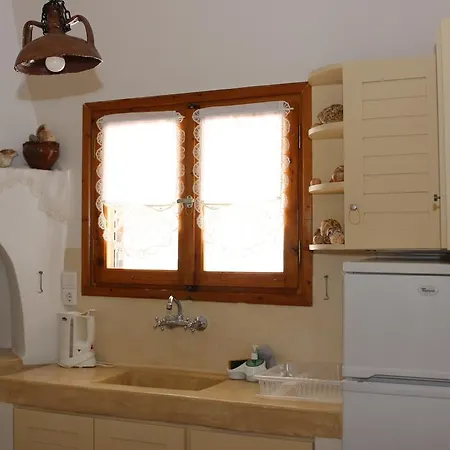 بيت للعطل Traditional House By The Agia Theodoti