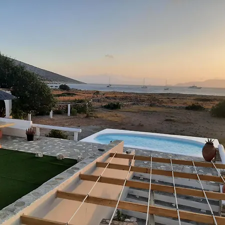 Nyaraló Traditional House By The