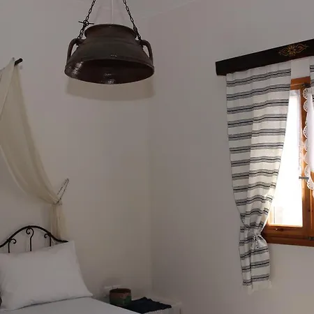 Holiday home Traditional House By The Agia Theodoti