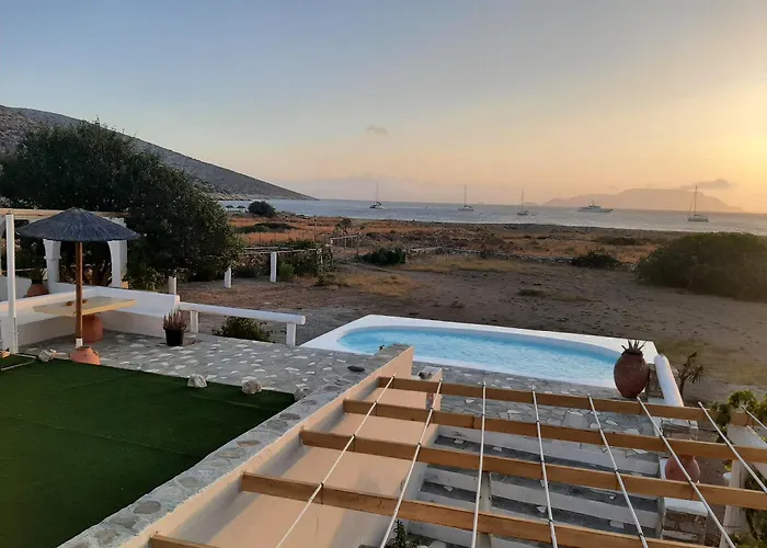 Nyaraló Traditional House By The