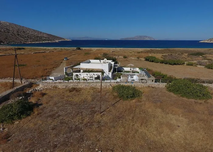 Nyaraló Traditional House By The Ajía Theodóti